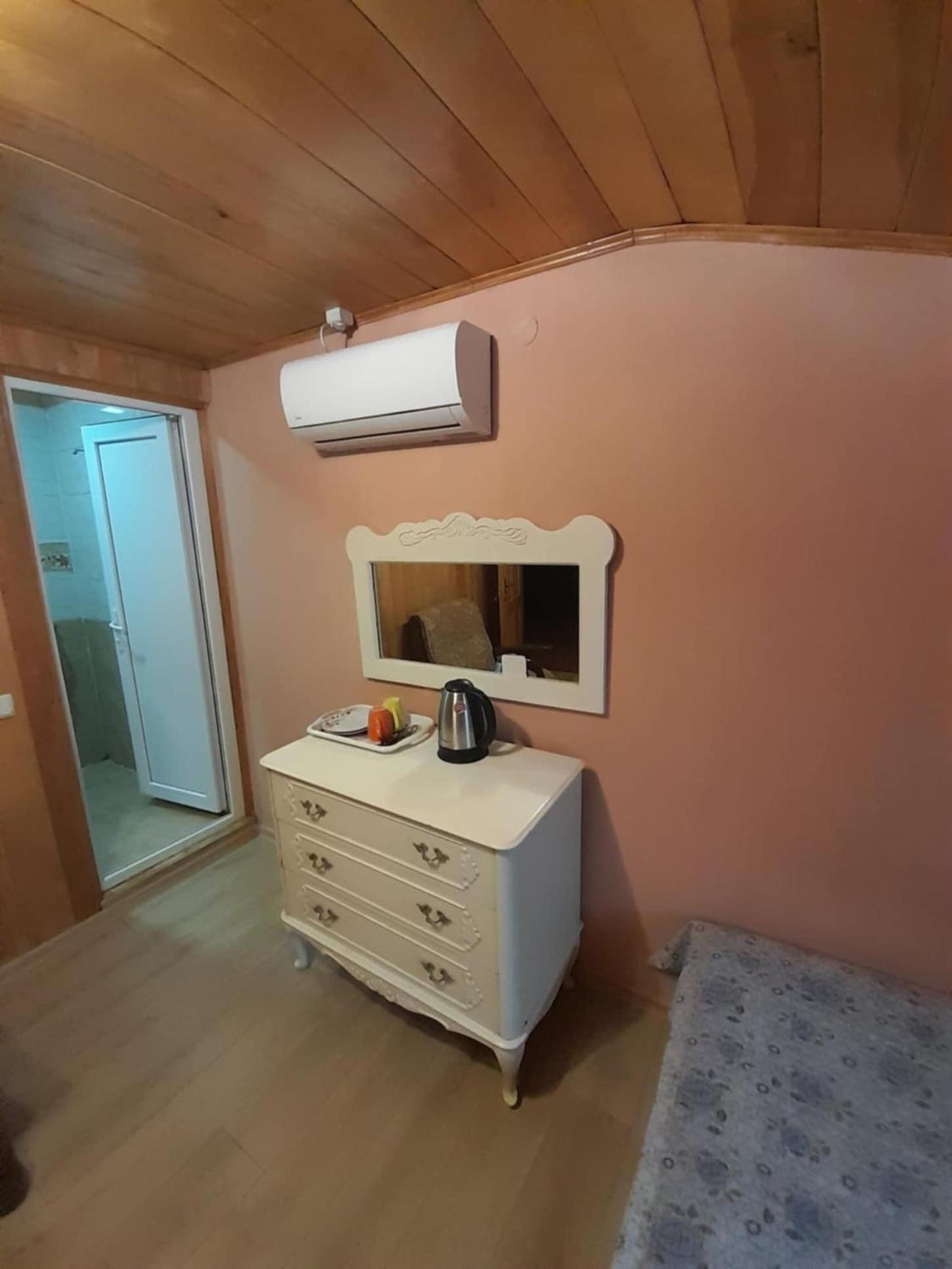When In Tbilisi Hotel Luaran gambar